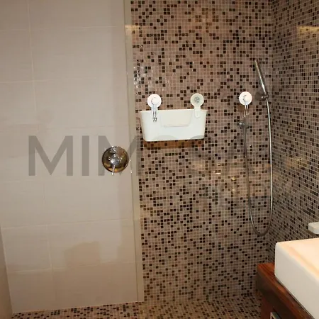 Luxuoso Apartamento Castro A050 *